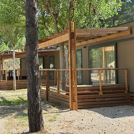 Wecamp Pedraforca Hotel Saldés Exterior photo