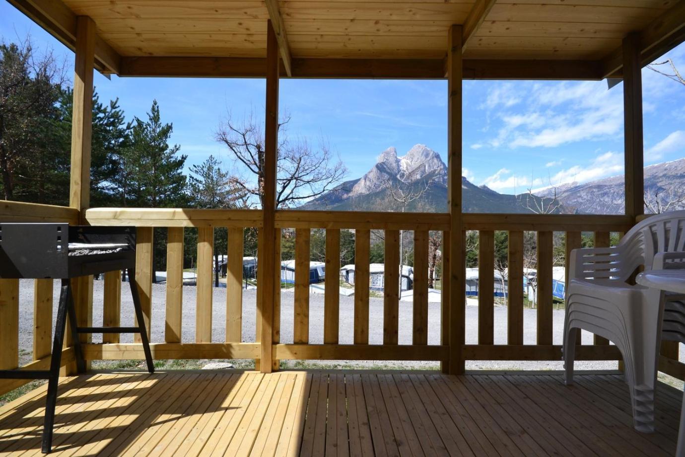 Del Pedraforca Kompleks wypoczynkowy *
